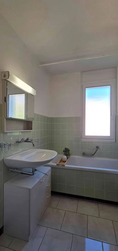 Helle 4-Zimmerwohnung mit zwei Balkonen