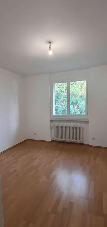 Helle 4-Zimmerwohnung mit zwei Balkonen