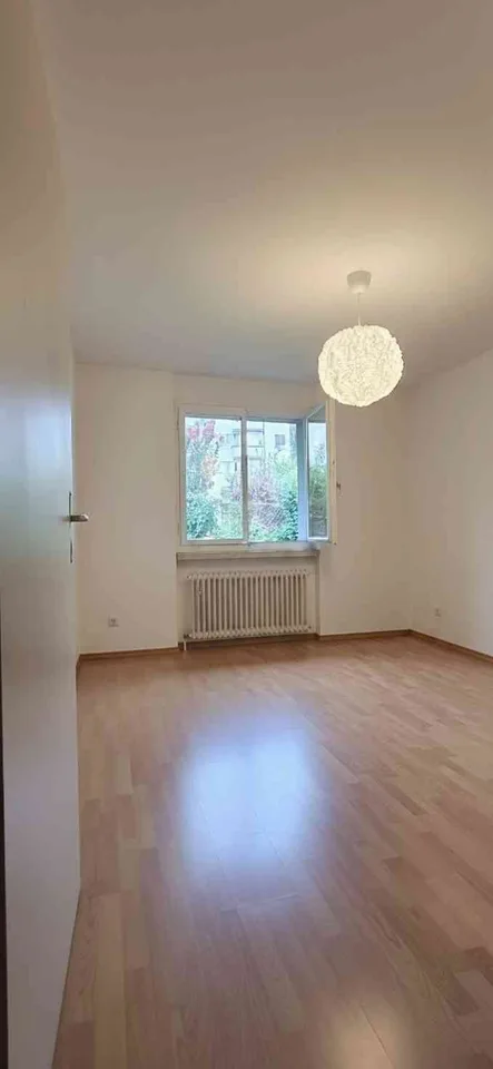 Helle 4-Zimmerwohnung mit zwei Balkonen