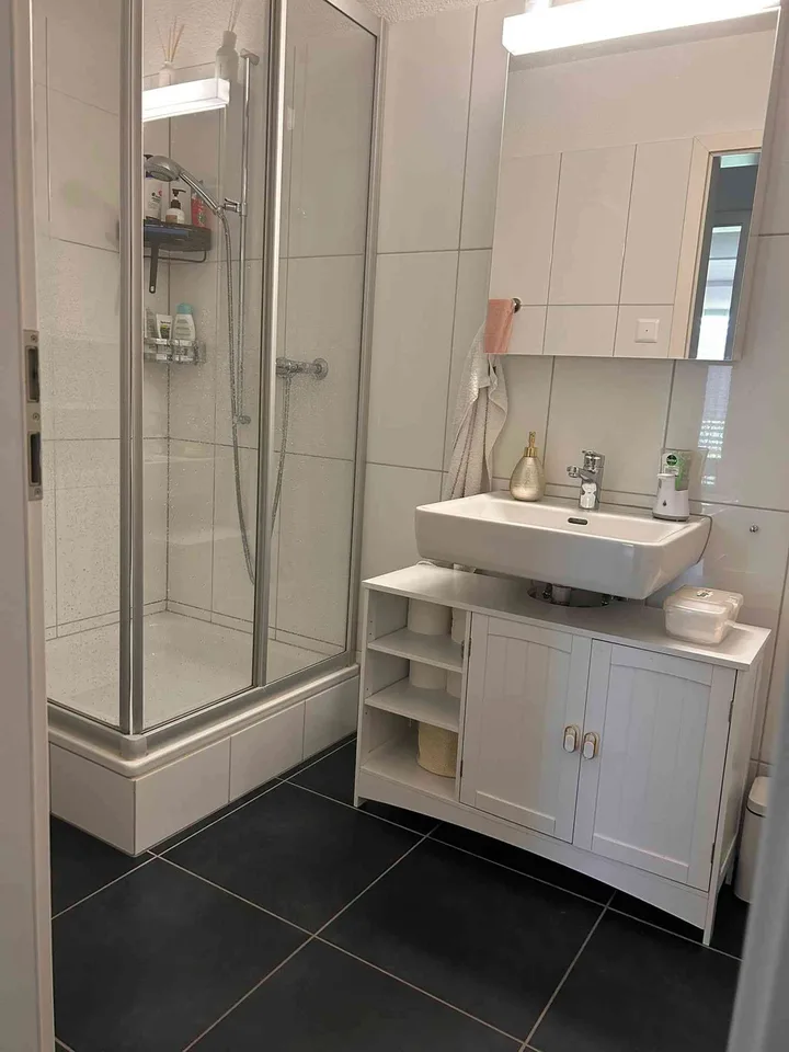 Nachmieter gesucht: Grosszügige 41/2-Zimmer-Wohnung in Obfelden (132m2