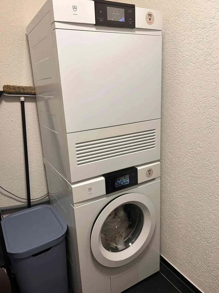 Nachmieter gesucht: Grosszügige 41/2-Zimmer-Wohnung in Obfelden (132m2