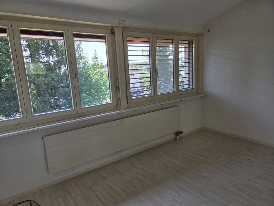 Freistehendes grosszügiges Einfamilienhaus