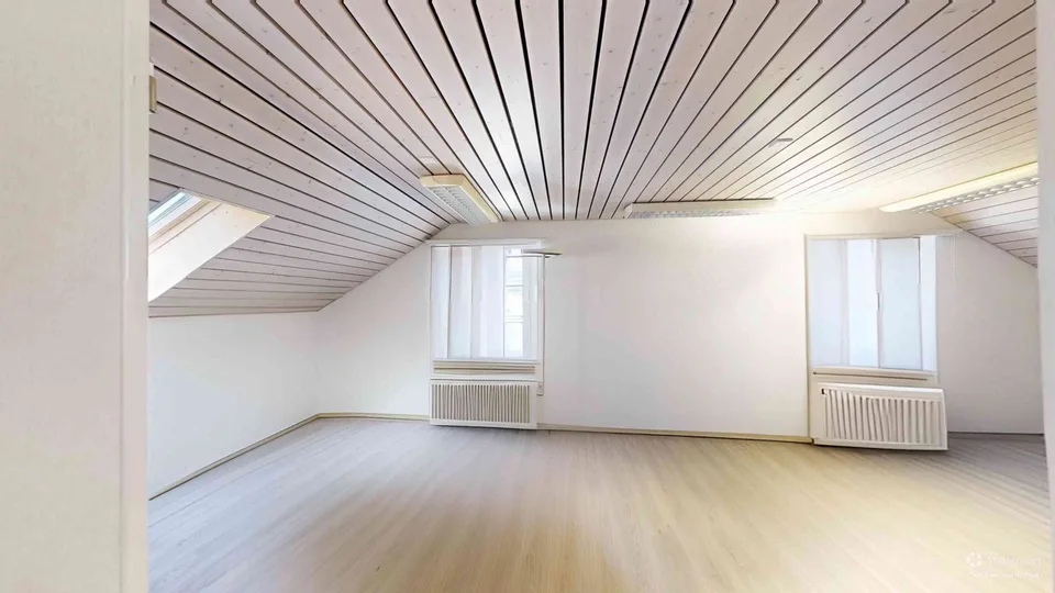3 Zimmer Wohnung (2.OG)