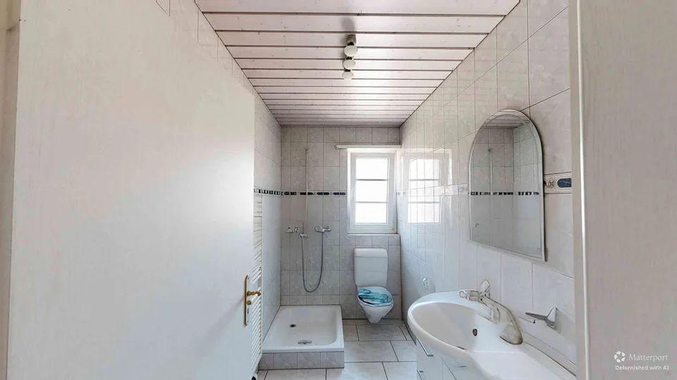 3 Zimmer Wohnung (2.OG)
