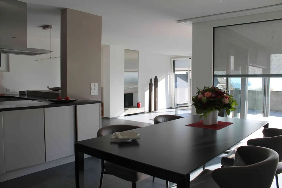 Geräumige 6 1/2 Zimmer-Terrassenwohnung mit traumhafter Aussicht