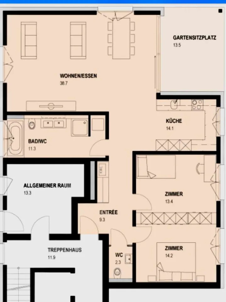 Stilvolle 3.5-Zimmer-Gartenwohnung mit grosser Terrasse & Rasenfläche