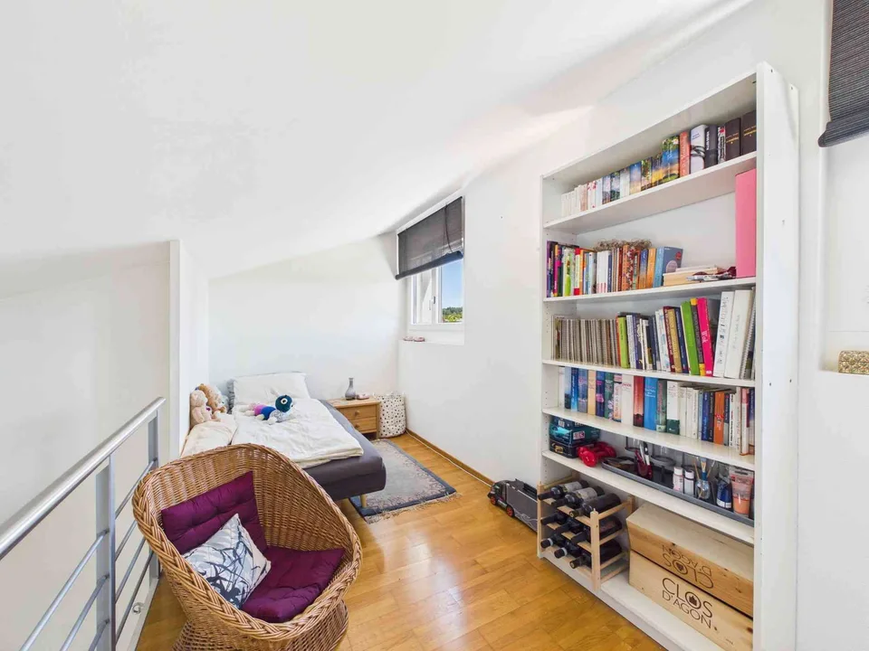 Wohnen mit Charakter – Maisonette-Dachwohnung mit zwei Galerien