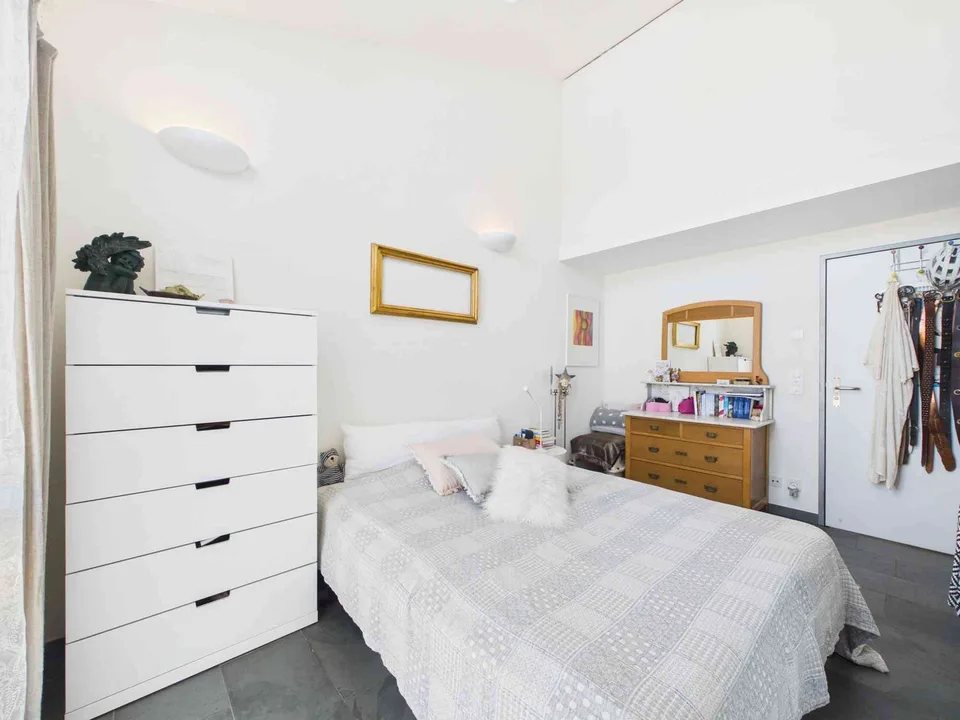 Wohnen mit Charakter – Maisonette-Dachwohnung mit zwei Galerien