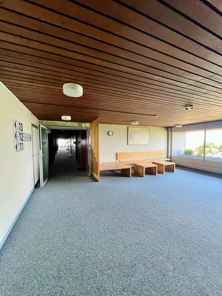 4.5-Zimmer-Maisonette mit Westbalkon und Weitsicht – im Baurecht