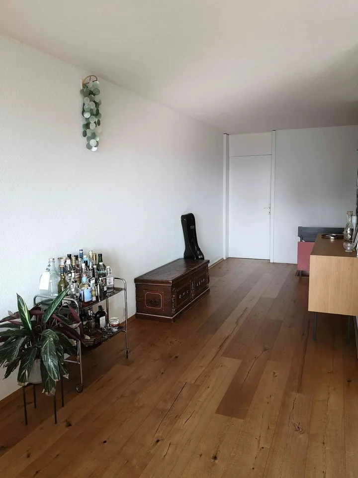 4.5-Zimmer-Maisonette mit Westbalkon und Weitsicht – im Baurecht