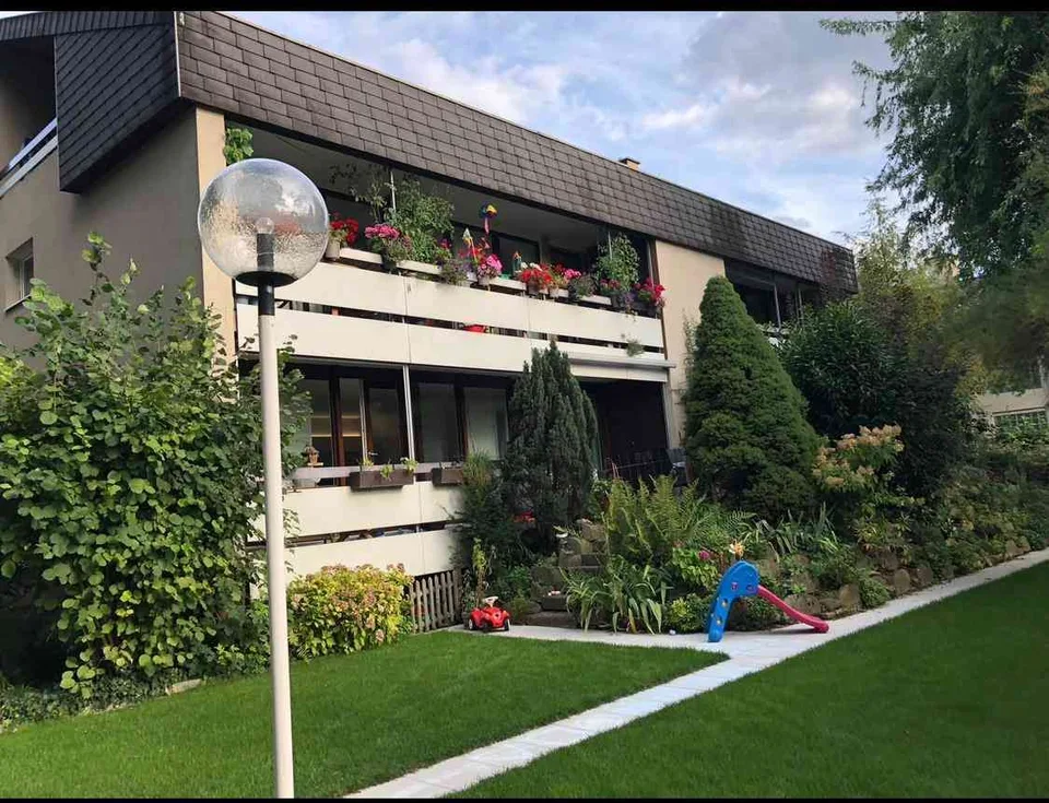 Grosszügige und ruhige 3.5 Zimmerwohnung am Birs
