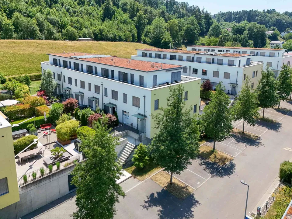 Modernes Reihenhaus, Oberfeld Ostermundigen