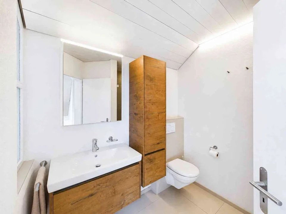 Grosszügige und helle 5.5-Zimmer-Maisonette mit fantastischer Aussicht