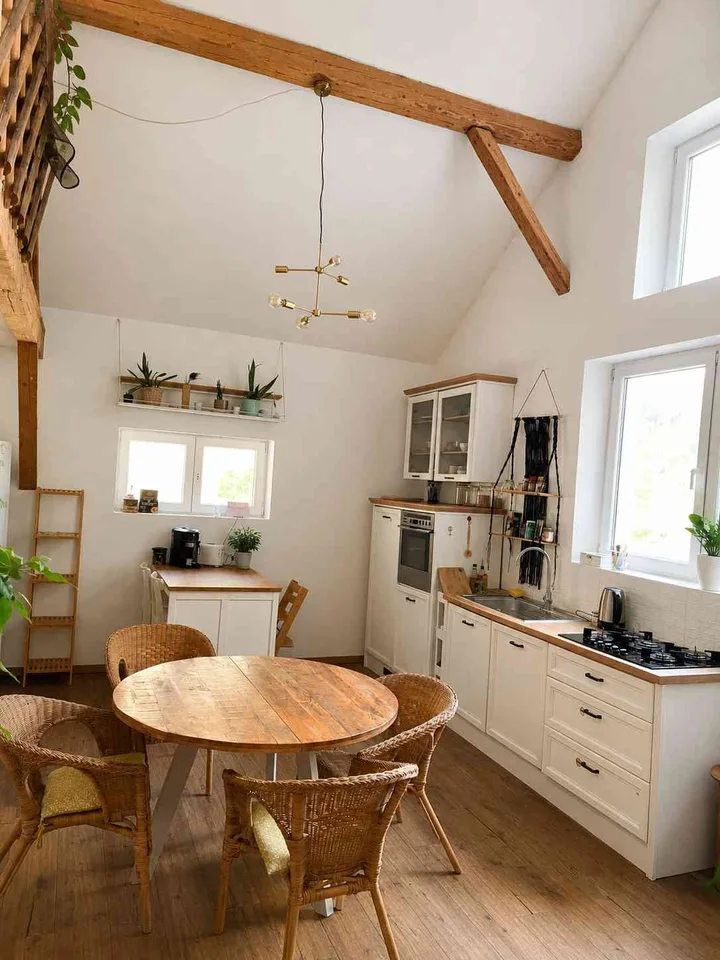 Charmantes Galeriehaus mit Loftcharakter in ruhiger Lage