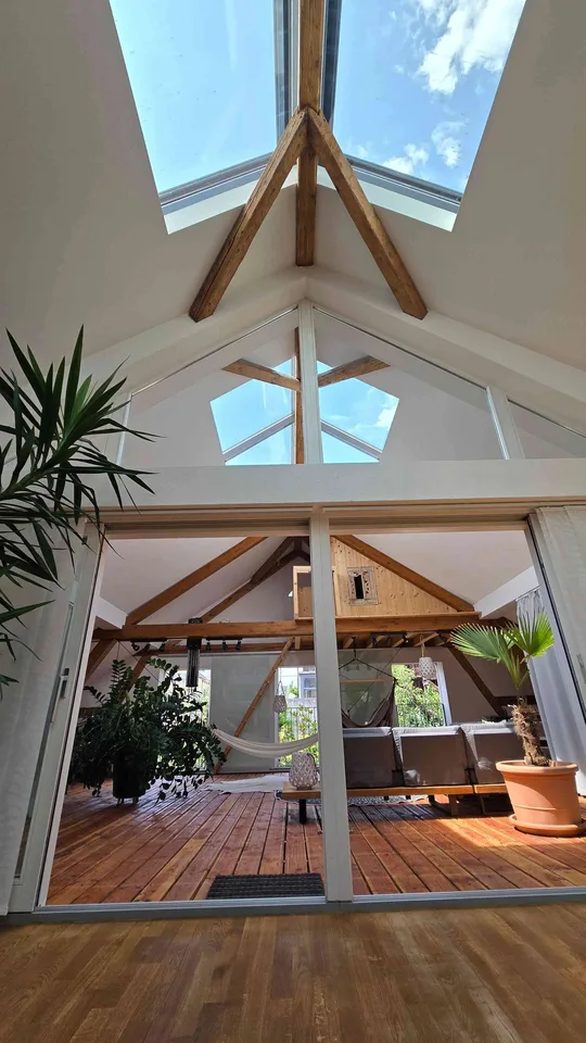 Dachwohnung in Rüti ZH - 1.OG im 2-Parteienhaus mit grosser Loggia