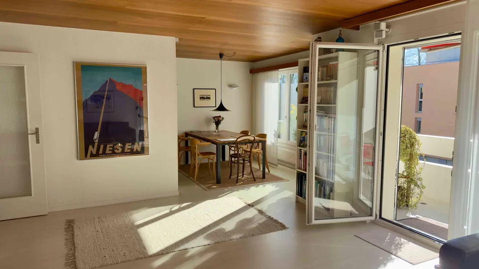Charmante 4.5-Zimmer-Etagenwohnung an ruhiger Lage mit Aussicht