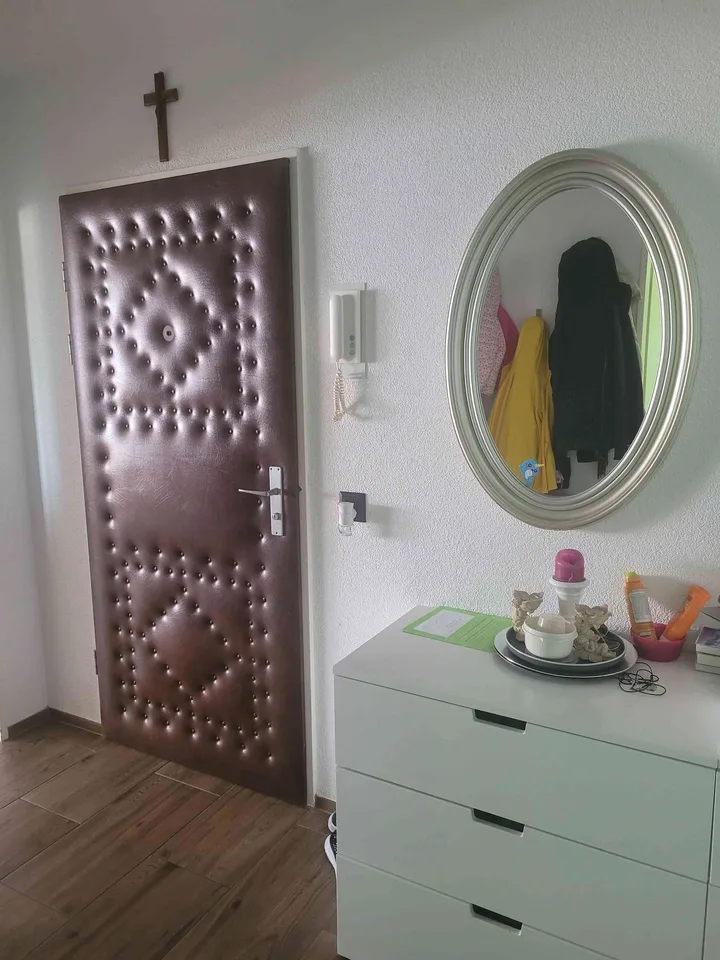 Von Privat günstige Traumwohnung mit über 160m2 Wohnfläche