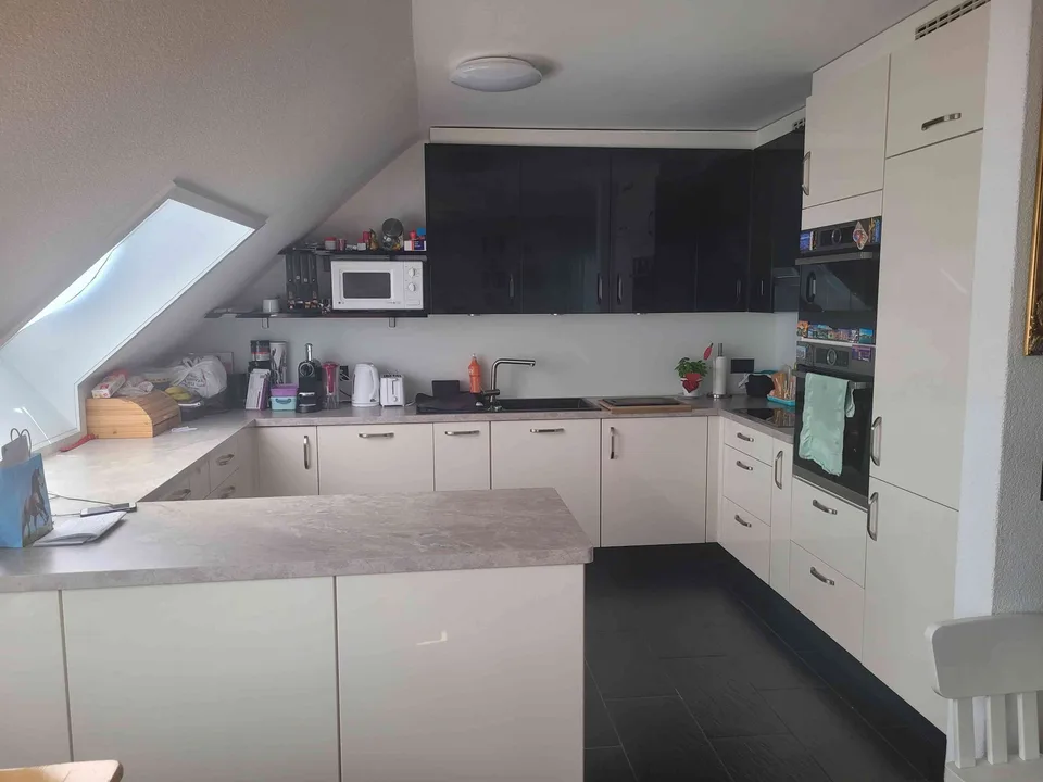 Von Privat günstige Traumwohnung mit über 160m2 Wohnfläche