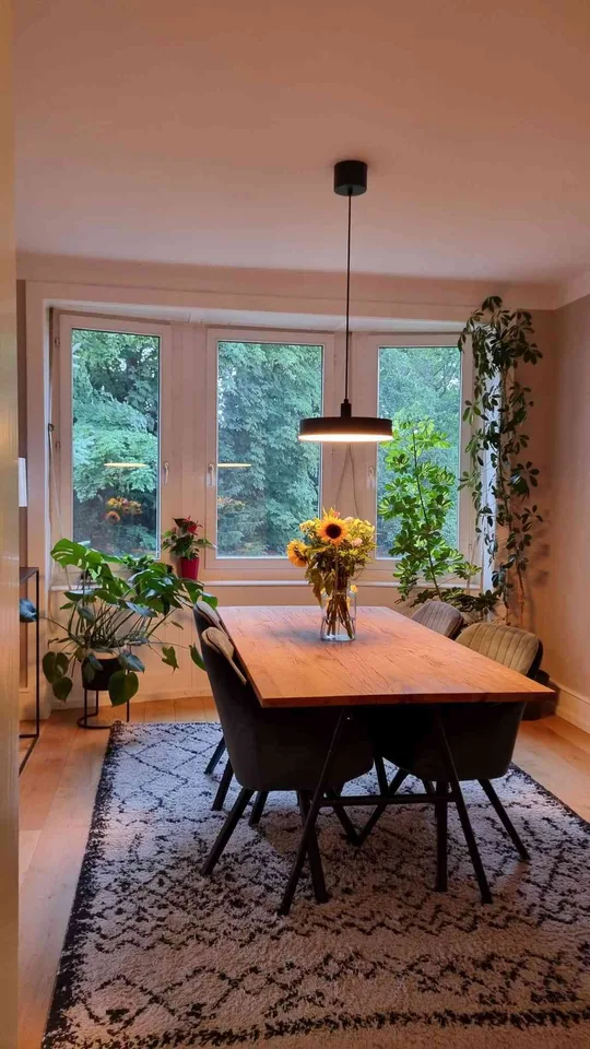 Stilvolle 4-Zimmer-Altbauwohnung am Emmersberg