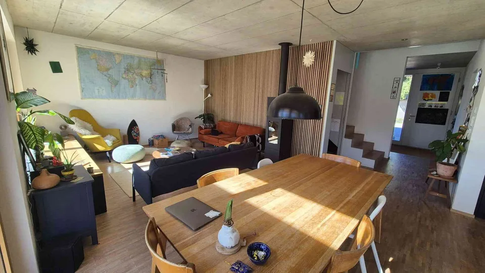 Möbliertes 6.5-Zi-Einfamilienhaus mit Sauna und grosszügigem Garten