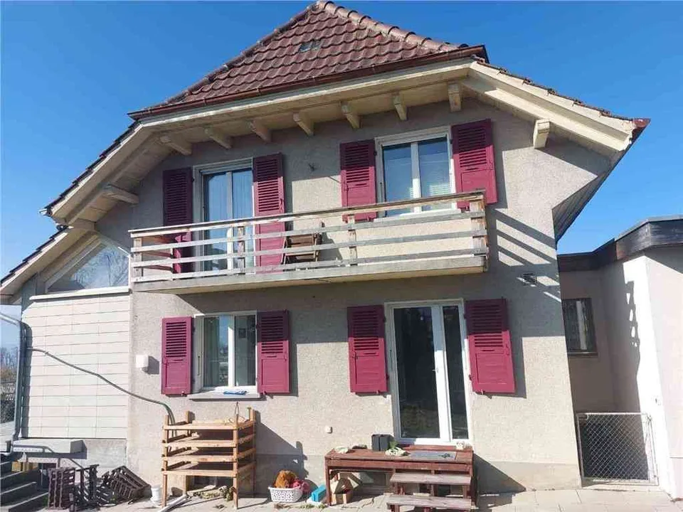 Haus mit Seesicht und Garten
