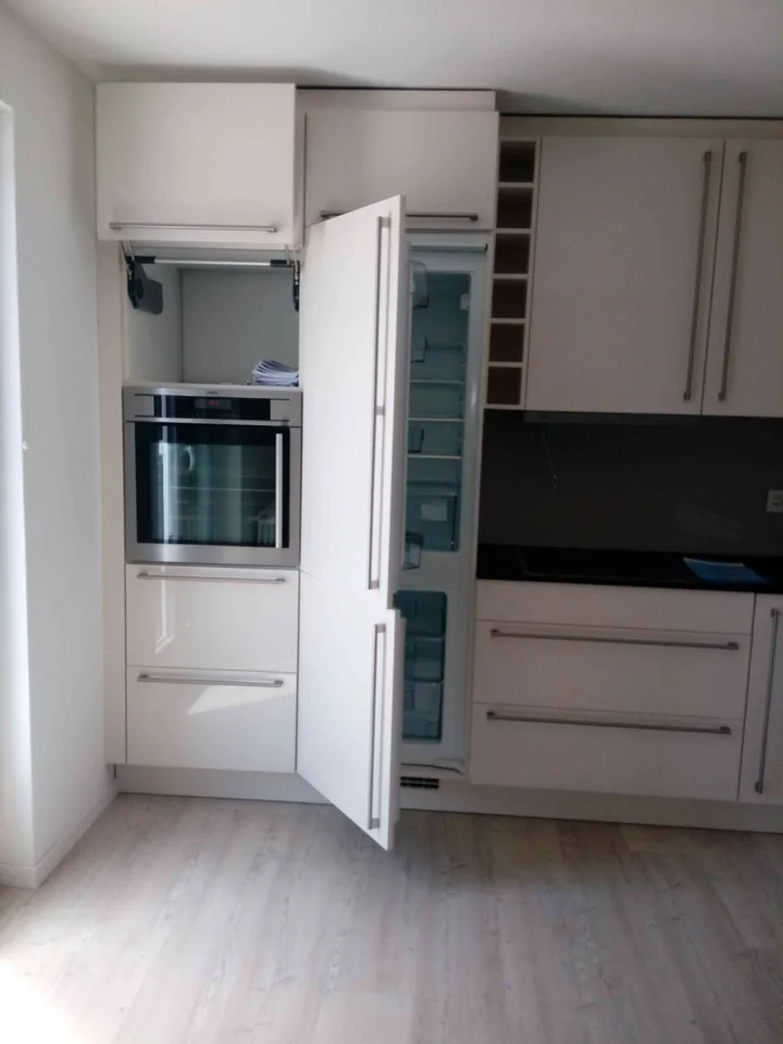 An Top-Lage: Renovierte, helle, 4.5-Zimmer Whg mit 100 m2 Terrasse