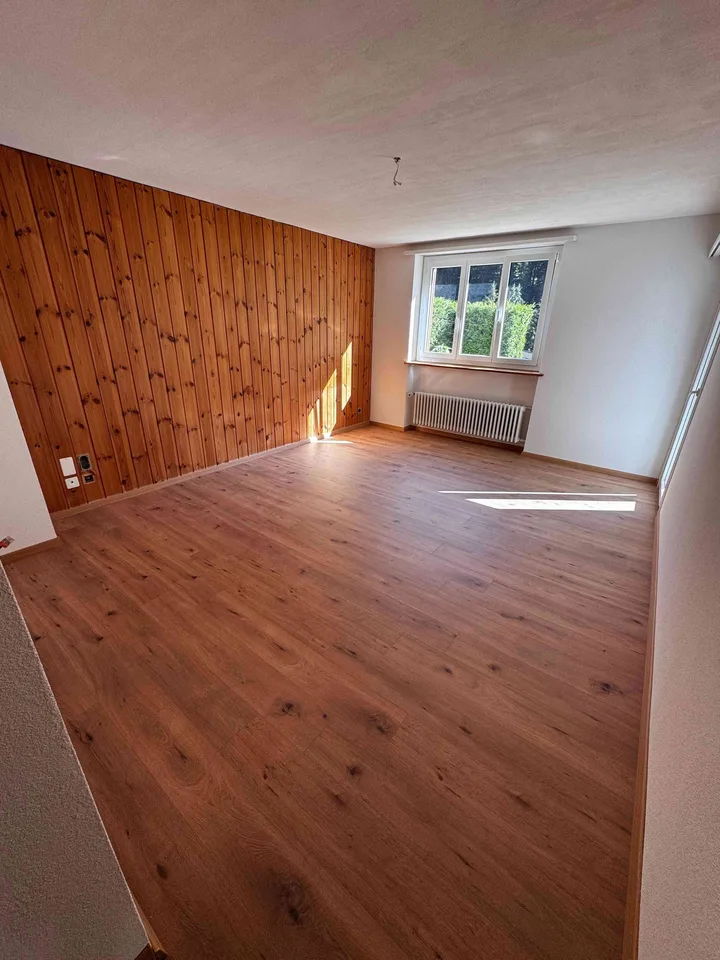 5,5 Zimmer - Haushälfte als Wohnsitz oder Ferienwohnung