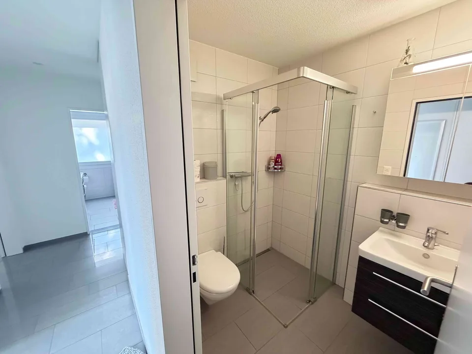 Exklusive 4.5-Zimmer-Wohnung mit grosszügigem Balkon in begehrter Lage