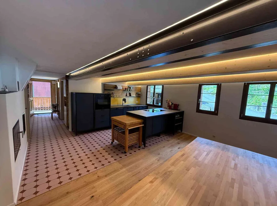 25 m² Raum für Büro, Atelier oder kreative Arbeit