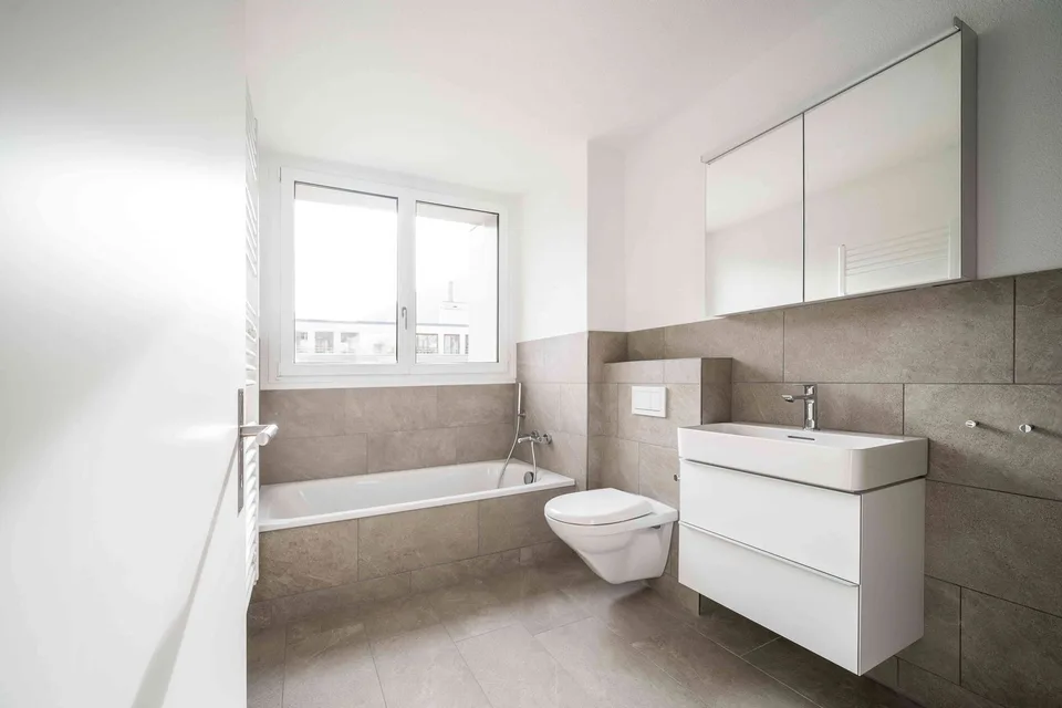 Grosszügige, komplett renovierte 5.5-Zimmer-Wohnung