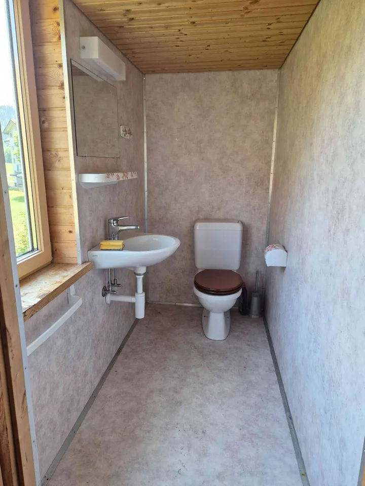 Lager-/Gewerberaum zu vermieten mit Toilette & Dusche