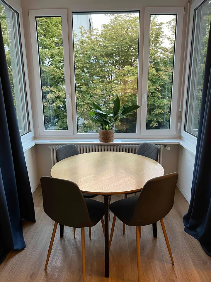 Lichtdurchflutete 4.5-Zimmer-Wohnung in alter Stadtvilla