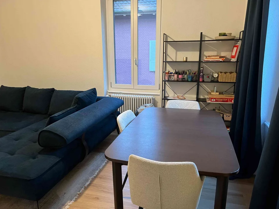 Lichtdurchflutete 4.5-Zimmer-Wohnung in alter Stadtvilla