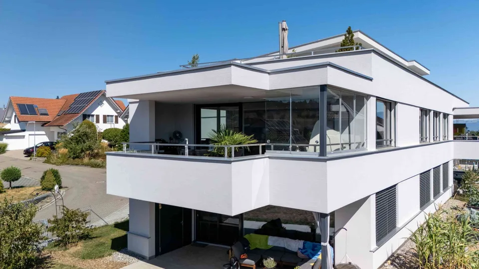 Wohnen mit Weitblick – modern, grosszügig und naturnah