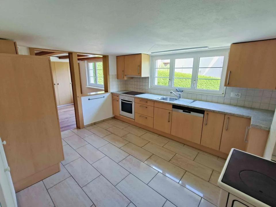 Charmante 5 Zimmer Duplexwohnung