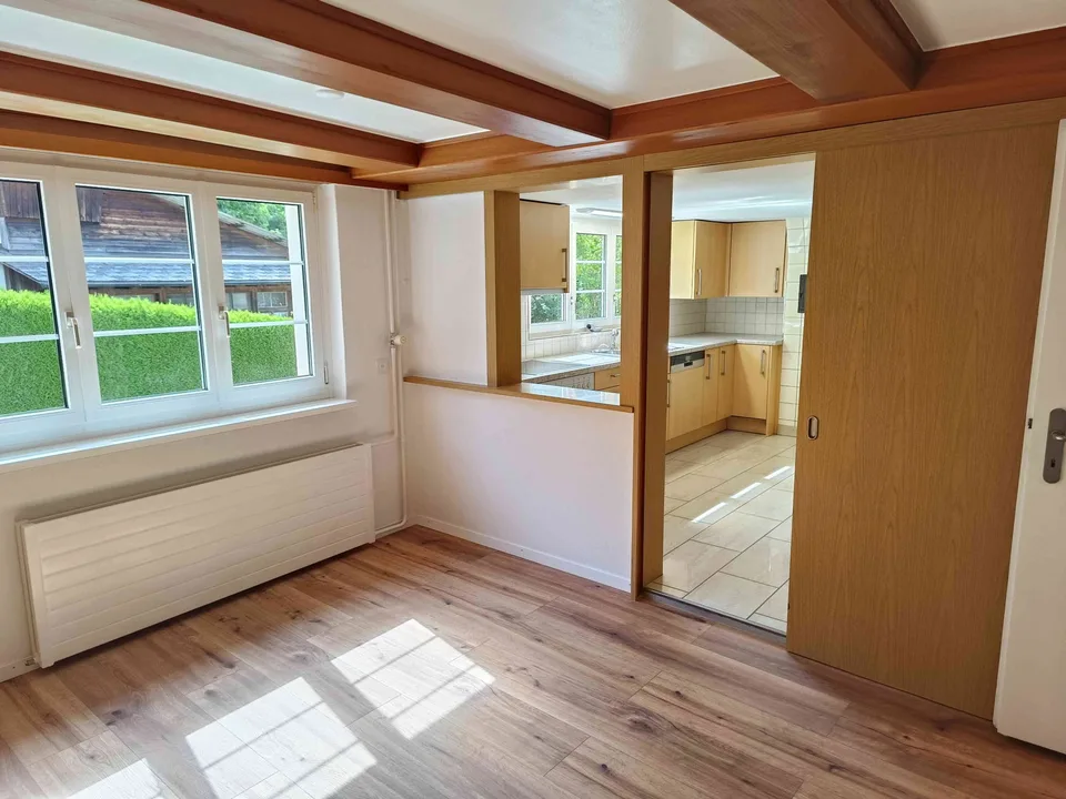 Charmante 5 Zimmer Duplexwohnung