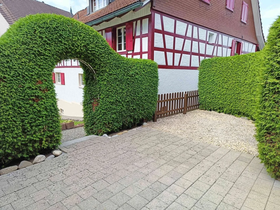 Charmante 5 Zimmer Duplexwohnung