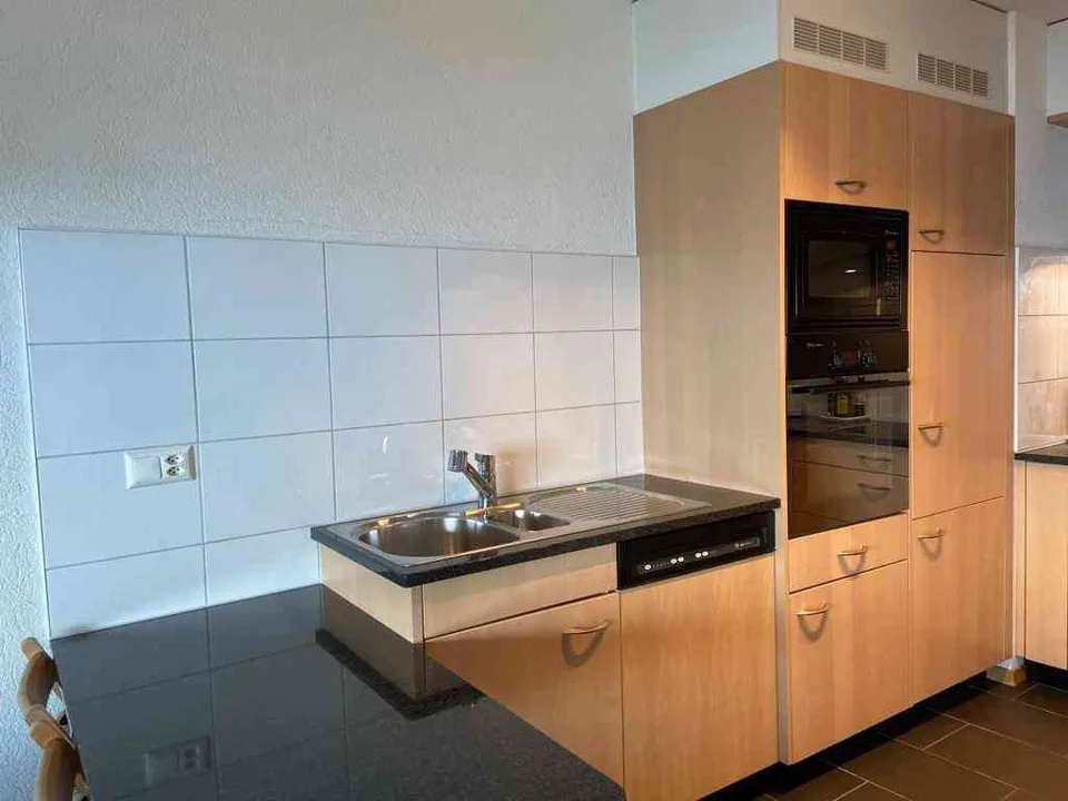 UNIQUE, attique de 140m2 avec vue imprenable sur le lac et les alpes