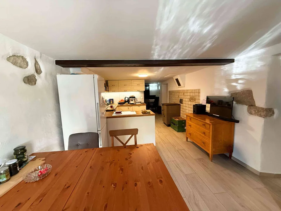 Ehemaliges Bauernhaus mit zwei Wohnungen in Beinwil (SO) zu verkaufen