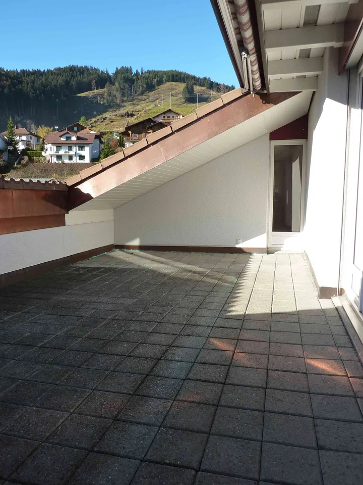 Dachwohnung mit neuer Küche