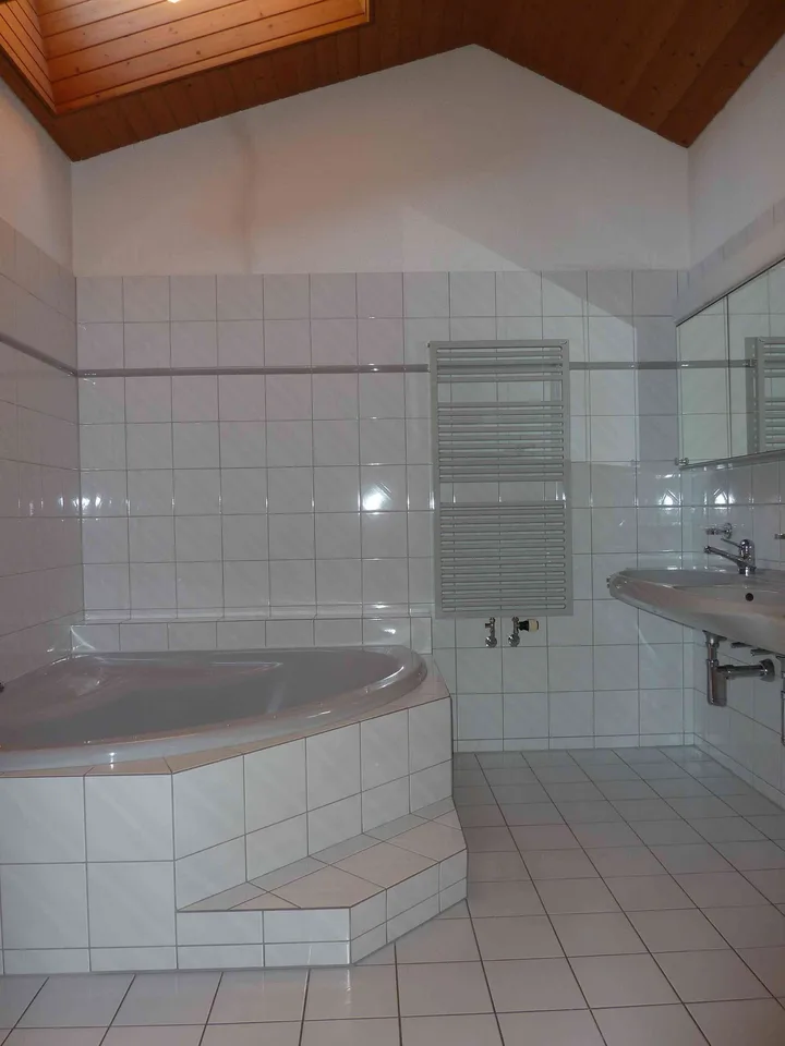 Dachwohnung mit neuer Küche
