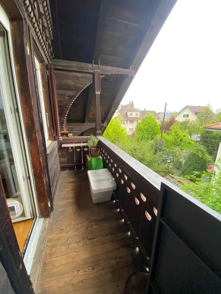 3.5-Zimmer-Dachwohnung in ruhigem und zentralem Seefeldquartier