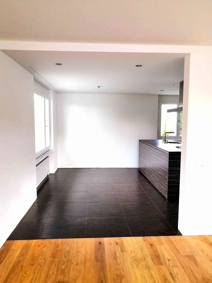 Helle 4..5-Zimmer-Wohnung mit Balkon und Bergblick in Ebikon