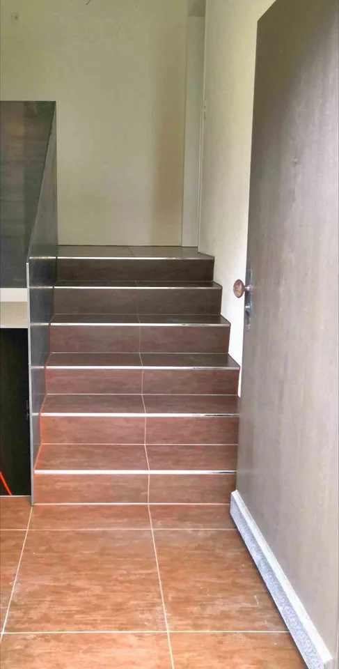 Helle 4..5-Zimmer-Wohnung mit Balkon und Bergblick in Ebikon