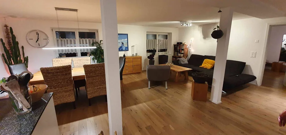 3.5 Zi-Wohnung, Parkett, ruhige Wohnlage
