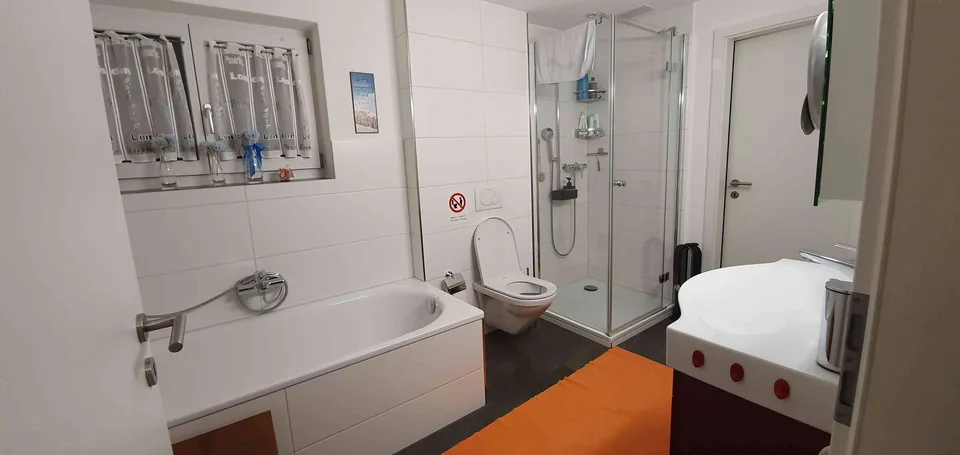 3.5 Zi-Wohnung, Parkett, ruhige Wohnlage