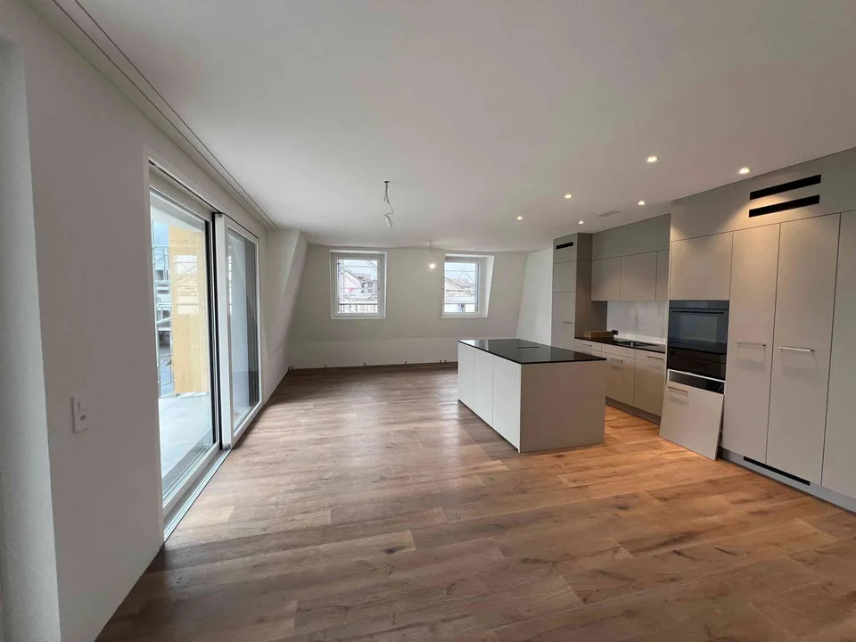 Erstbezug ab 01.04.2026 oder Vereinbarung — Casa Laura, Maienfeld
