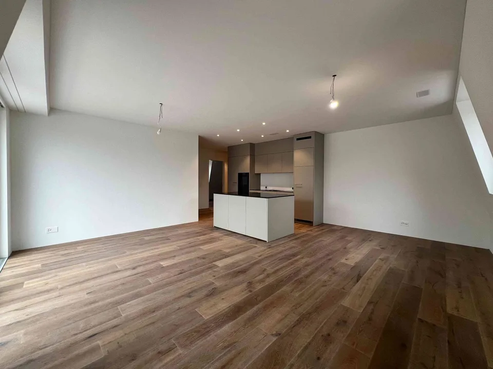 Erstbezug ab 01.04.2026 oder Vereinbarung — Casa Laura, Maienfeld