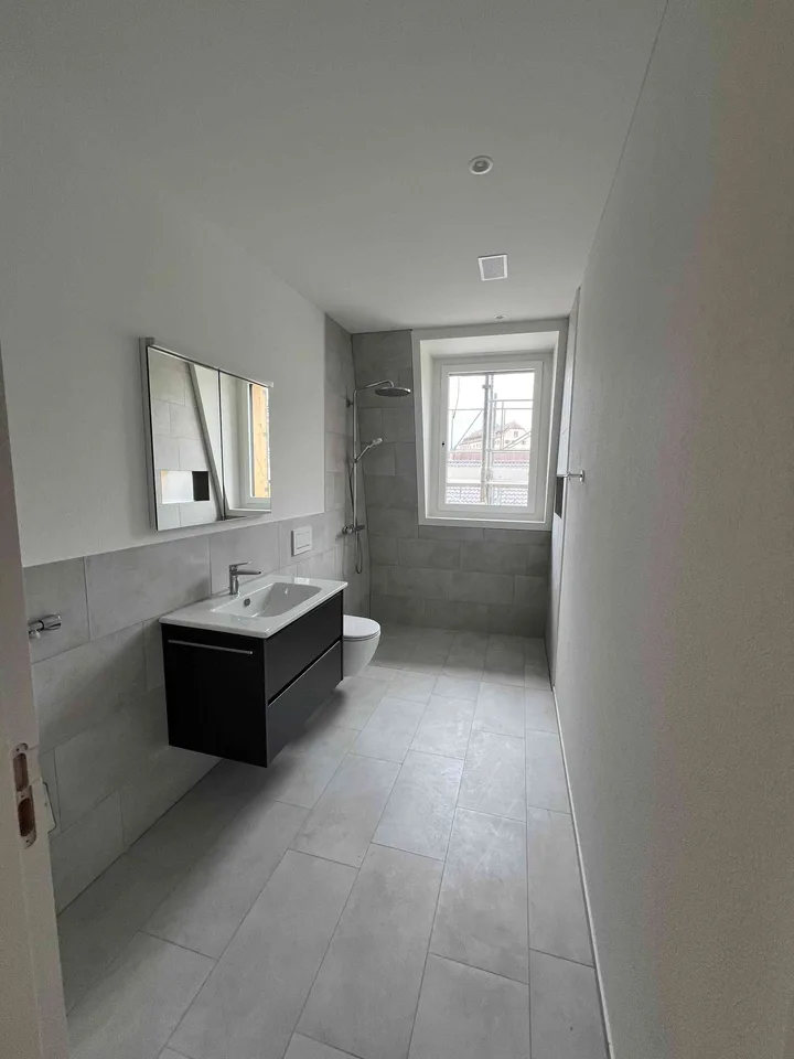 Erstbezug ab 01.04.2026 oder Vereinbarung — Casa Laura, Maienfeld