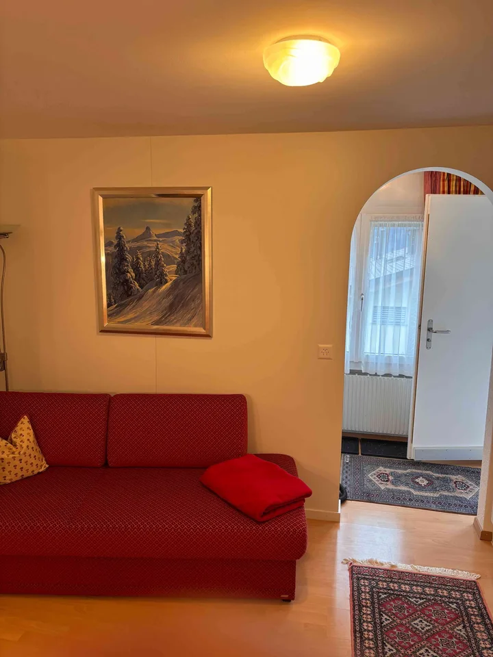 Sehr schöne kleine Wohnung für Dauermieter